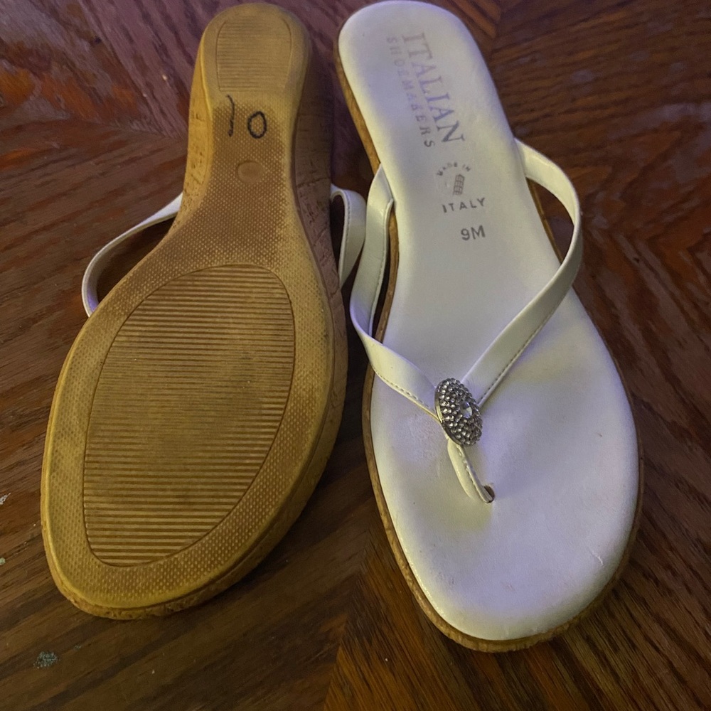 Italian shoemakers White Italian Strappy Sandals women size 9 - Picture 7 of 7